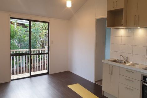 Photo of property in 62 Bradbury Road, Botany Downs, Auckland, 2010