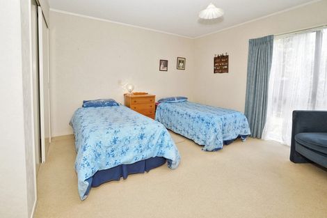 Photo of property in 83 Grosvenor Gardens, Flagstaff, Hamilton, 3210