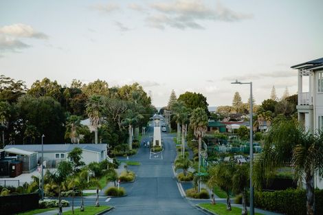 Photo of property in 61 Landmark Terrace, Orewa, 0931