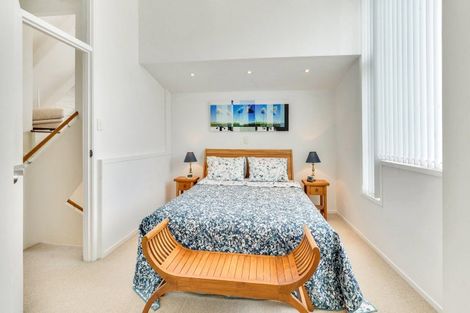 Photo of property in 10 Takutai Avenue, Bucklands Beach, Auckland, 2012
