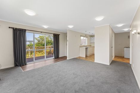 Photo of property in 29 Oakleigh Street, Maungaraki, Lower Hutt, 5010