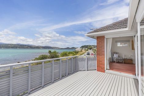Photo of property in 283 Karaka Bay Road, Karaka Bays, Wellington, 6022
