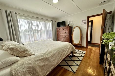 Photo of property in 22 Kettle Avenue, Awapuni, Palmerston North, 4412