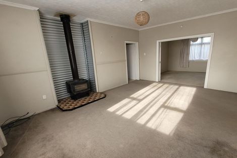 Photo of property in 136 Russell Street, Westport, 7825