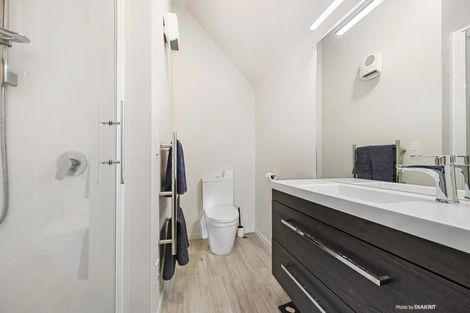 Photo of property in Victoria Villas, 42/35 Pirie Street, Mount Victoria, Wellington, 6011