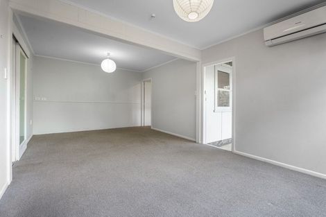 Photo of property in 10 Viking Avenue, Hillsborough, Auckland, 1042