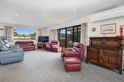 Photo of property in 45a Belvedere Avenue, Waikanae, 5036