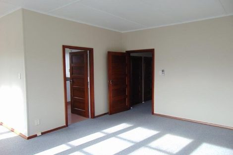 Photo of property in 35-37 May Avenue, Hospital Hill, Napier, 4110