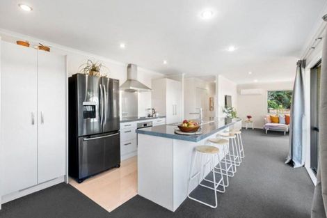 Photo of property in 176 Omata Road, Blagdon, New Plymouth, 4310