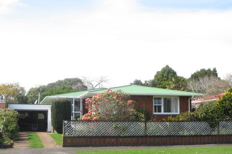 Photo of property in 111 Govett Avenue, Frankleigh Park, New Plymouth, 4310