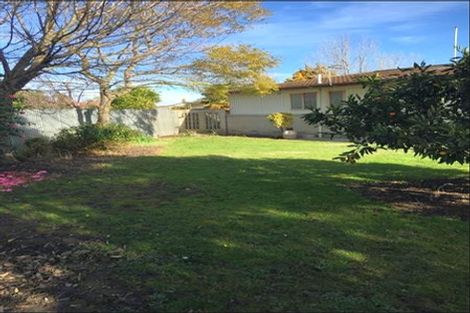 Photo of property in 16 Jeffares Place, Taradale, Napier, 4112