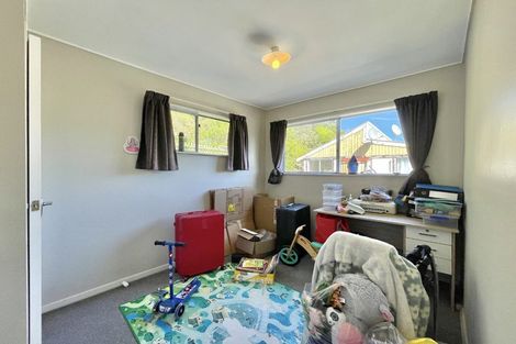 Photo of property in 22 Vancouver Street, Kingston, Wellington, 6021