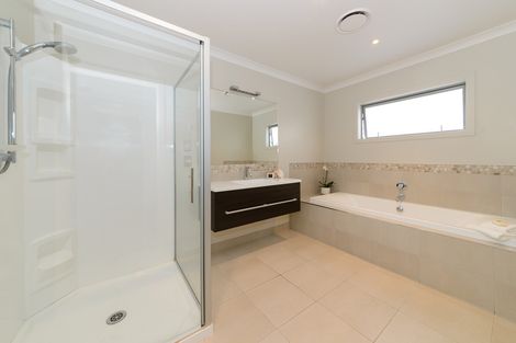 Photo of property in 35 Rodeo Drive, Kelvin Grove, Palmerston North, 4414