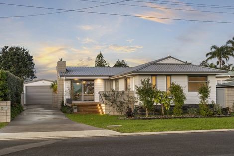 Photo of property in 140 Kiwi Road, Whangamata, 3620