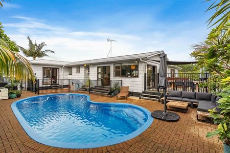 Photo of property in 4 Onepu Lane, Manly, Whangaparaoa, 0930