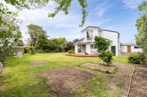 Photo of property in 6 Belgrave Place, Awapuni, Palmerston North, 4412
