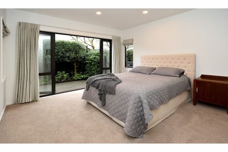 Photo of property in 22 Pohutukawa Crescent, Parklands, Christchurch, 8083