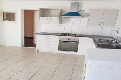 Photo of property in 103 Eugenia Rise, Totara Heights, Auckland, 2105