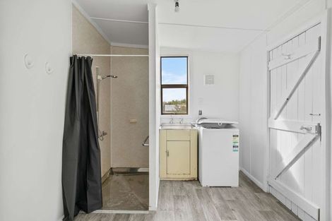 Photo of property in 60 Centre Street, Strathern, Invercargill, 9812