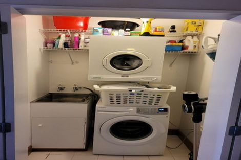 Photo of property in 47 Rimu Road, Oratia, Auckland, 0604