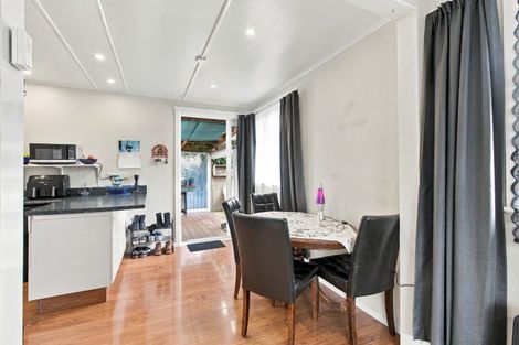 Photo of property in 13 Tee Street, Putaruru, 3411