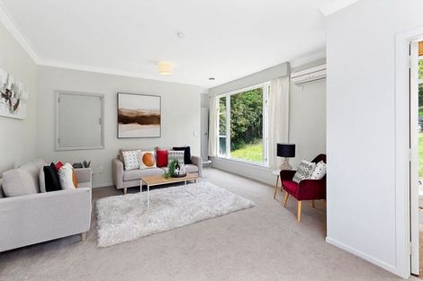 Photo of property in 7 Tainui Terrace, Tawa, Wellington, 5028