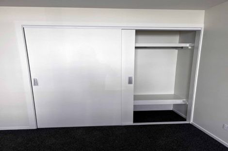 Photo of property in 7 Rixon Grove, Mount Victoria, Wellington, 6011