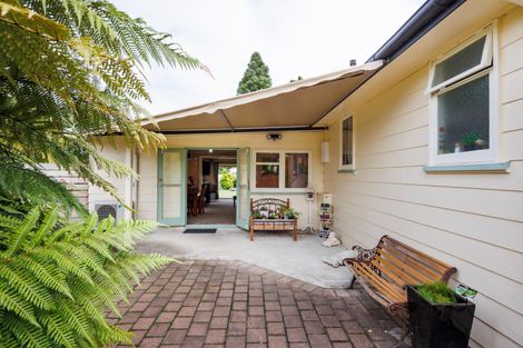 Photo of property in 17 Tilbury Avenue, Hokowhitu, Palmerston North, 4410