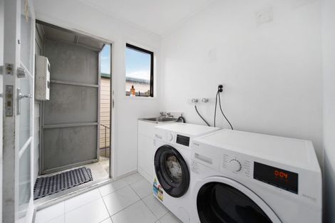 Photo of property in 257 Swanson Road, Henderson, Auckland, 0610