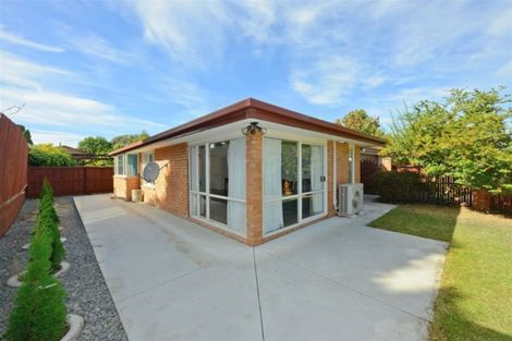 Photo of property in 2/60 Cresswell Avenue, Burwood, Christchurch, 8061