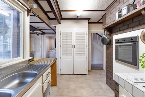 Photo of property in 151 Powderham Street, New Plymouth, 4310