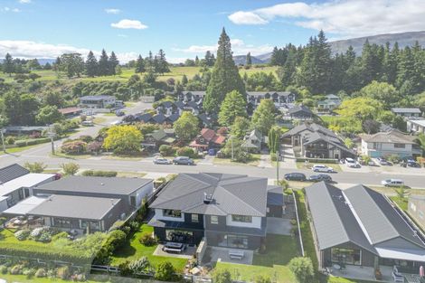 Photo of property in 45 Tenby Street, Wanaka, 9305