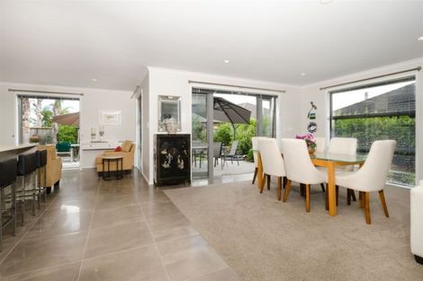 Photo of property in 9 Maple Lane, Huapai, Kumeu, 0810