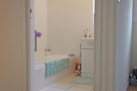 Photo of property in 38 Tamatea Drive, Snells Beach, 0920