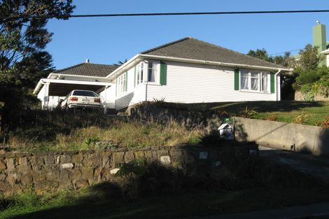 Photo of property in 21 Lyndfield Lane, Newlands, Wellington, 6037