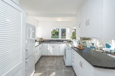 Photo of property in 49 Great North Road, Saint Johns Hill, Whanganui, 4501