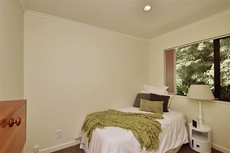 Photo of property in 122 Mccormacks Bay Road, Redcliffs, Christchurch, 8081