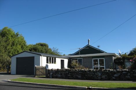 Photo of property in 18 Mckinlay Road, Abbotsford, Dunedin, 9018