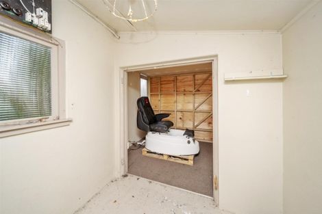 Photo of property in 14 Barclay Road, Okaiawa, Hawera, 4671