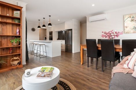 Photo of property in 147 Penetaka Heights, Pyes Pa, Tauranga, 3112