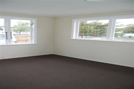 Photo of property in 3 Shearer Crescent, Naenae, Lower Hutt, 5011