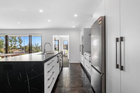 Photo of property in 4 Flounder Drive, Omokoroa, 3114