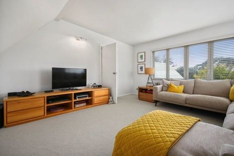 Photo of property in 1/68 Norwood Road, Bayswater, Auckland, 0622