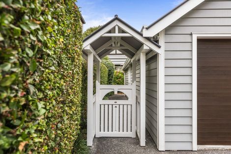 Photo of property in 32 Kohimarama Road, Kohimarama, Auckland, 1071