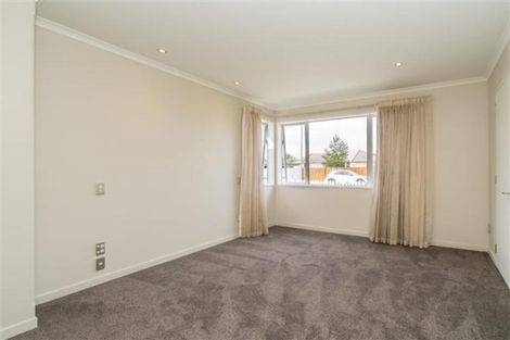 Photo of property in 8 Reid Avenue, Mosgiel, 9024