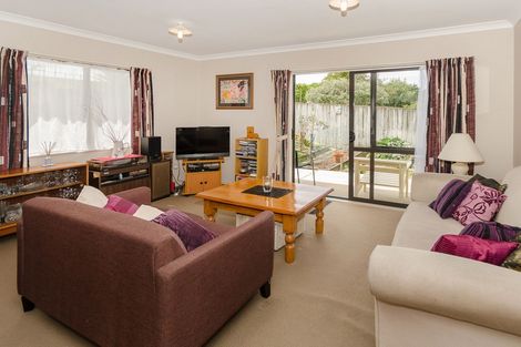 Photo of property in 28a Saint Johns Avenue, Tuakau, 2121