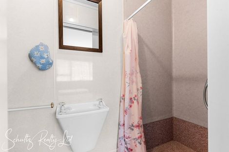 Photo of property in 13a Whaka Street, Maungaturoto, 0520