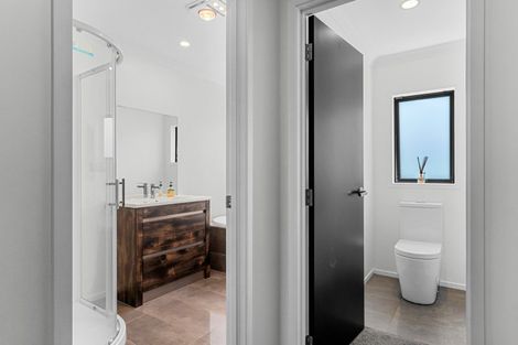 Photo of property in 22 Harbour View Road, Onerahi, Whangarei, 0110