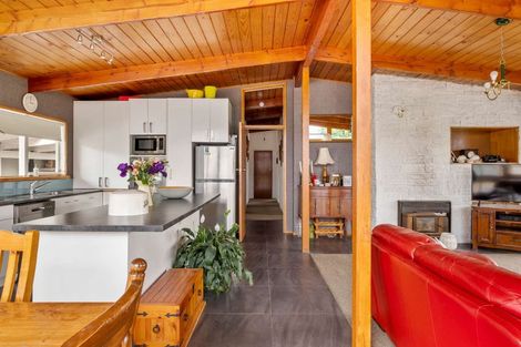 Photo of property in 111 Iranui Road, Inner Kaiti, Gisborne, 4010