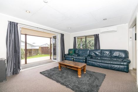 Photo of property in 48d Garland Drive, St Andrews, Hamilton, 3200